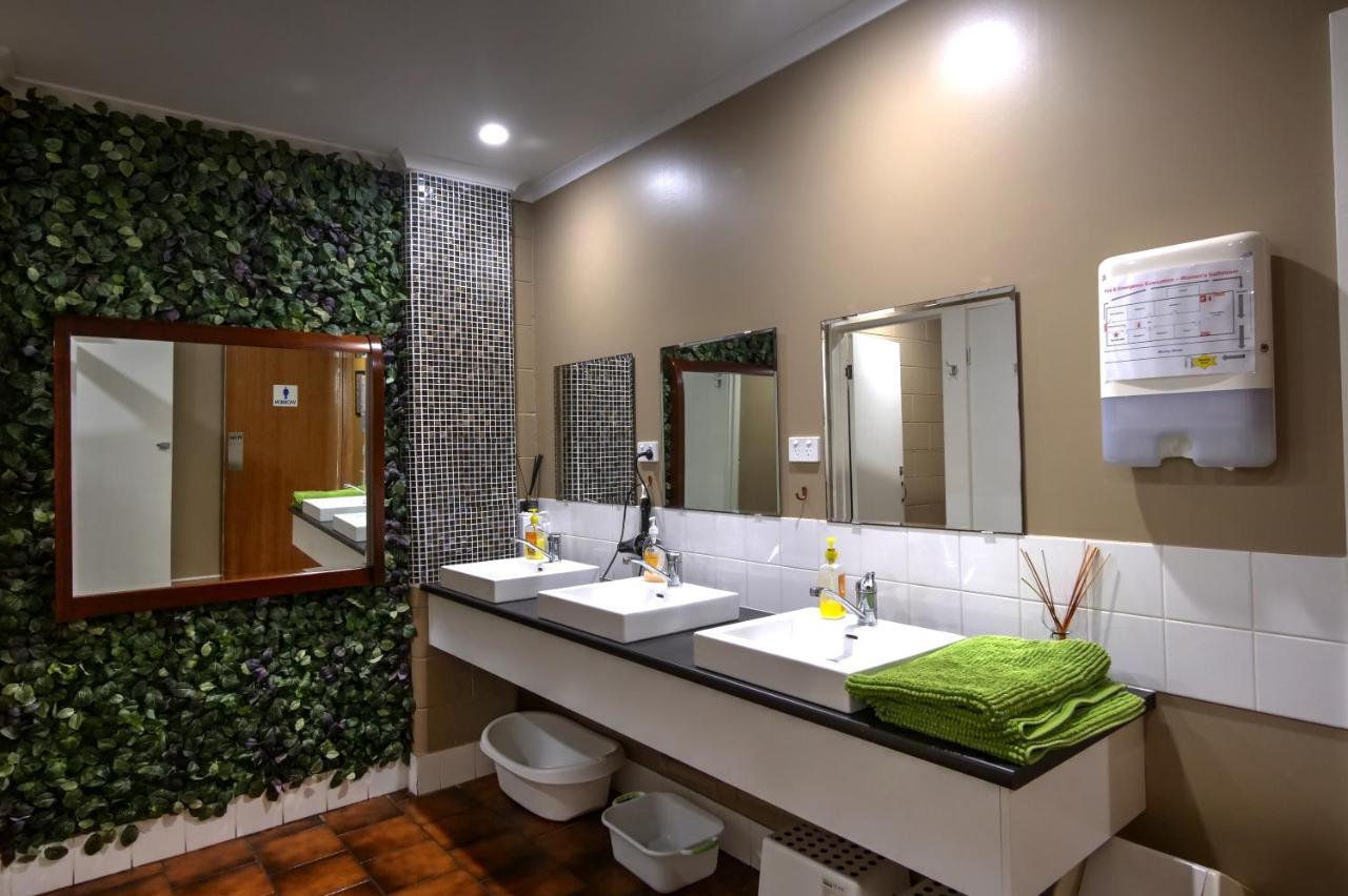 Ki Dragonfly Guesthouse Кінгскот Екстер'єр фото