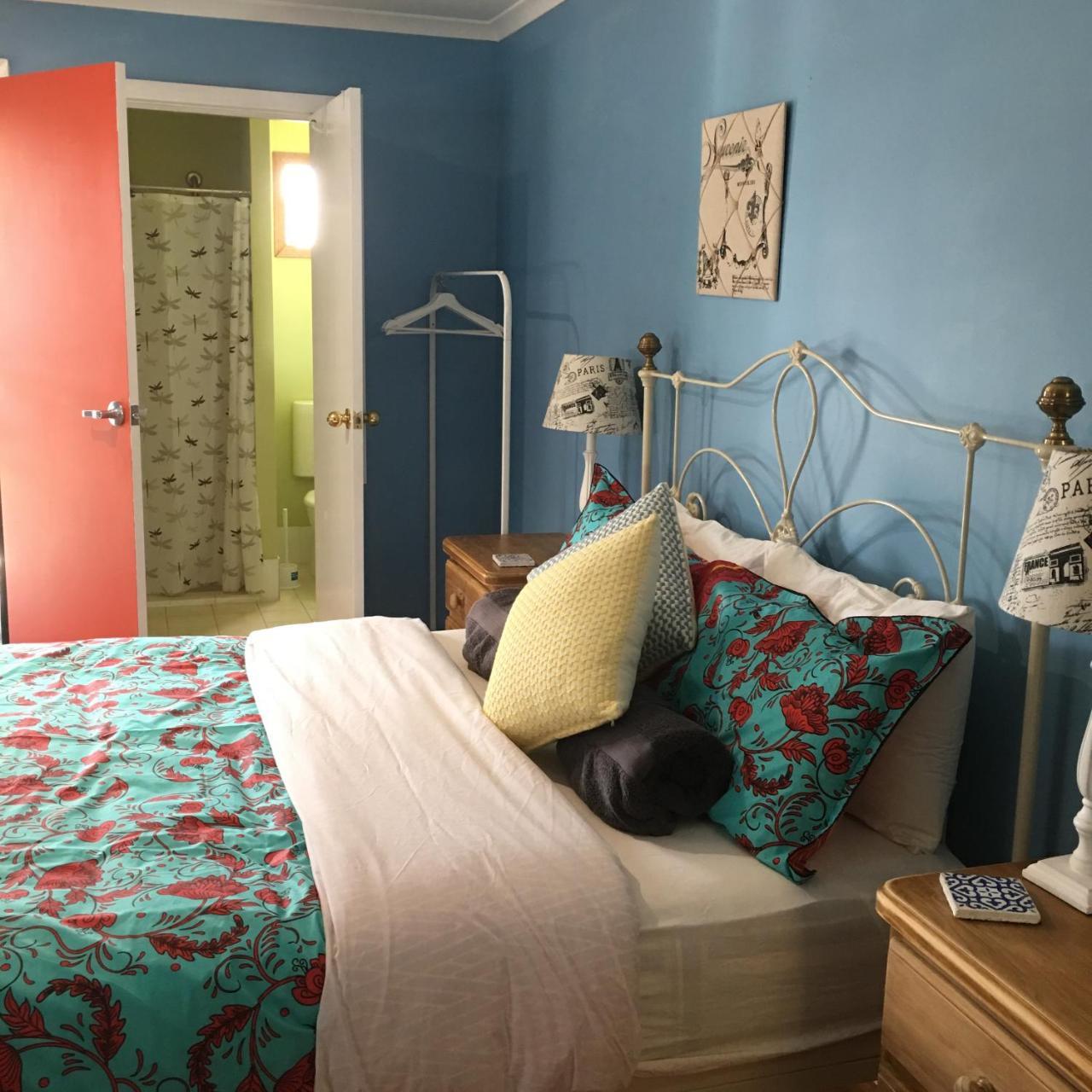 Ki Dragonfly Guesthouse Кінгскот Екстер'єр фото
